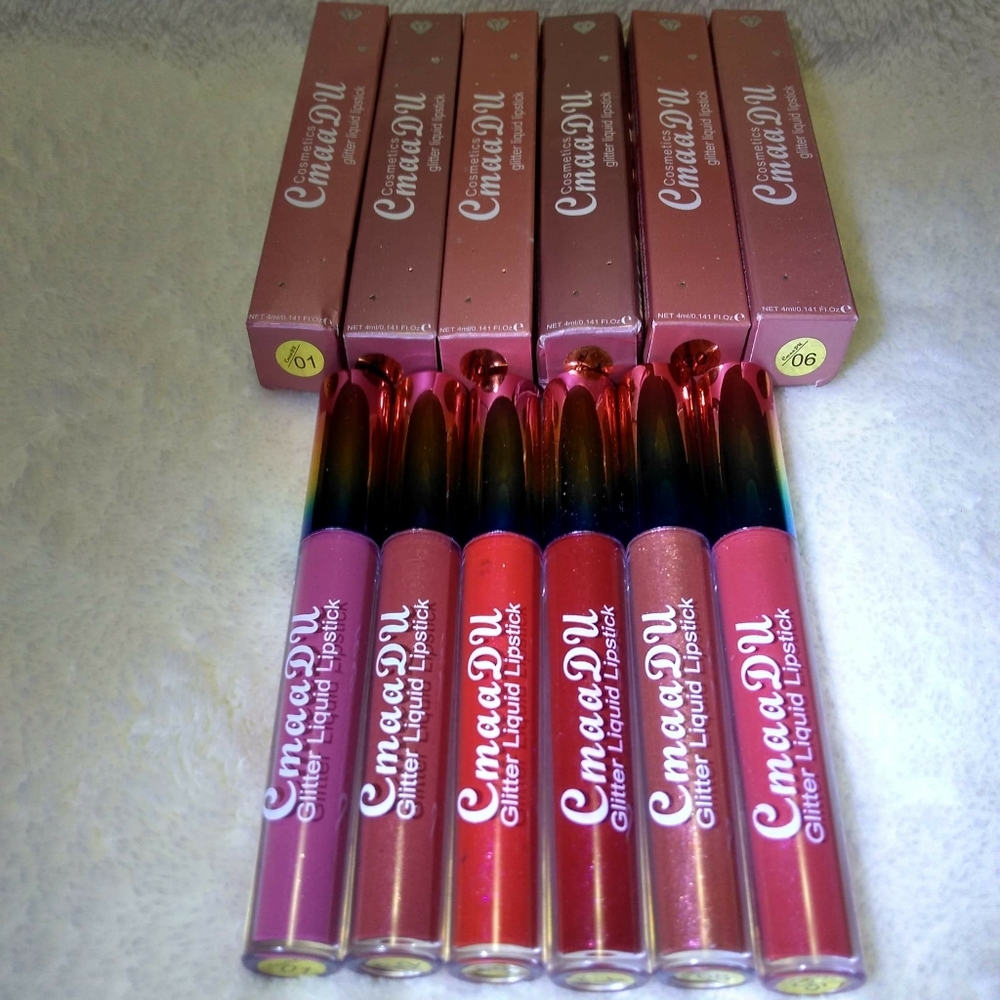 Lipstick - Picture 2 of 8